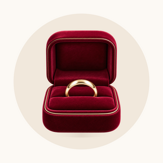 Personalized wedding gifts in Egypt – couple name lamps, engraved keepsakes and newlywed gifts