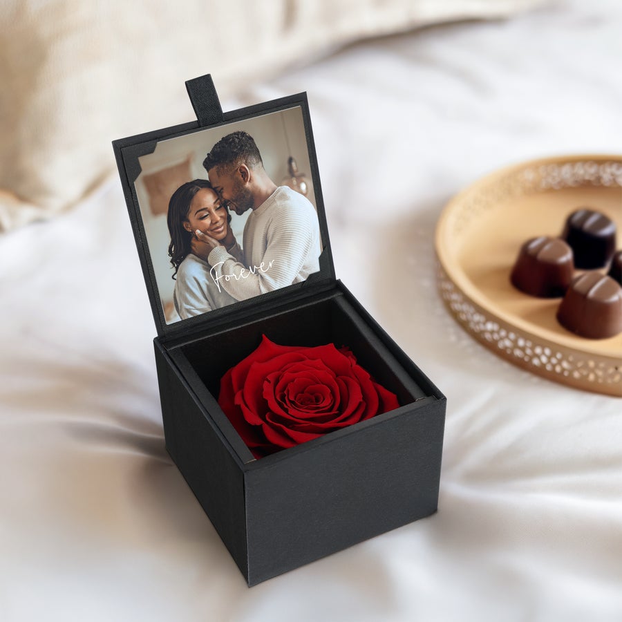 Eternity rose printed with a custom photo, example design