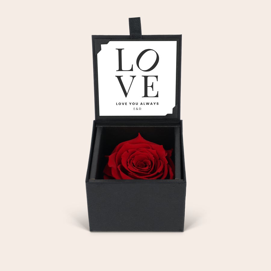 Personalized photo rose presented inside its black box, example view