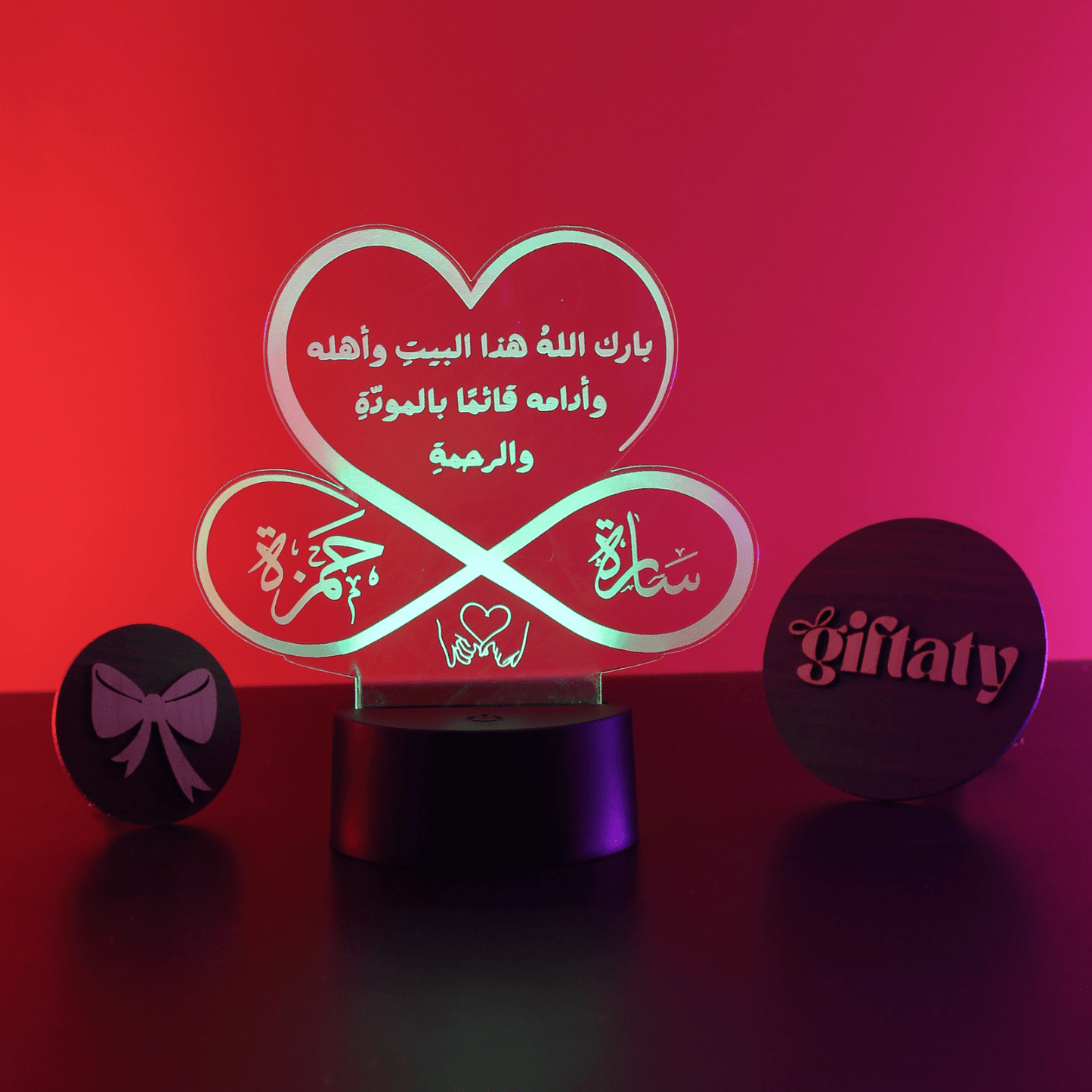 Giftaty Personalized Arabic Acrylic 3D LED Lamp Gift with Wooden Box – Custom Arabic Names & Messages - Giftaty
