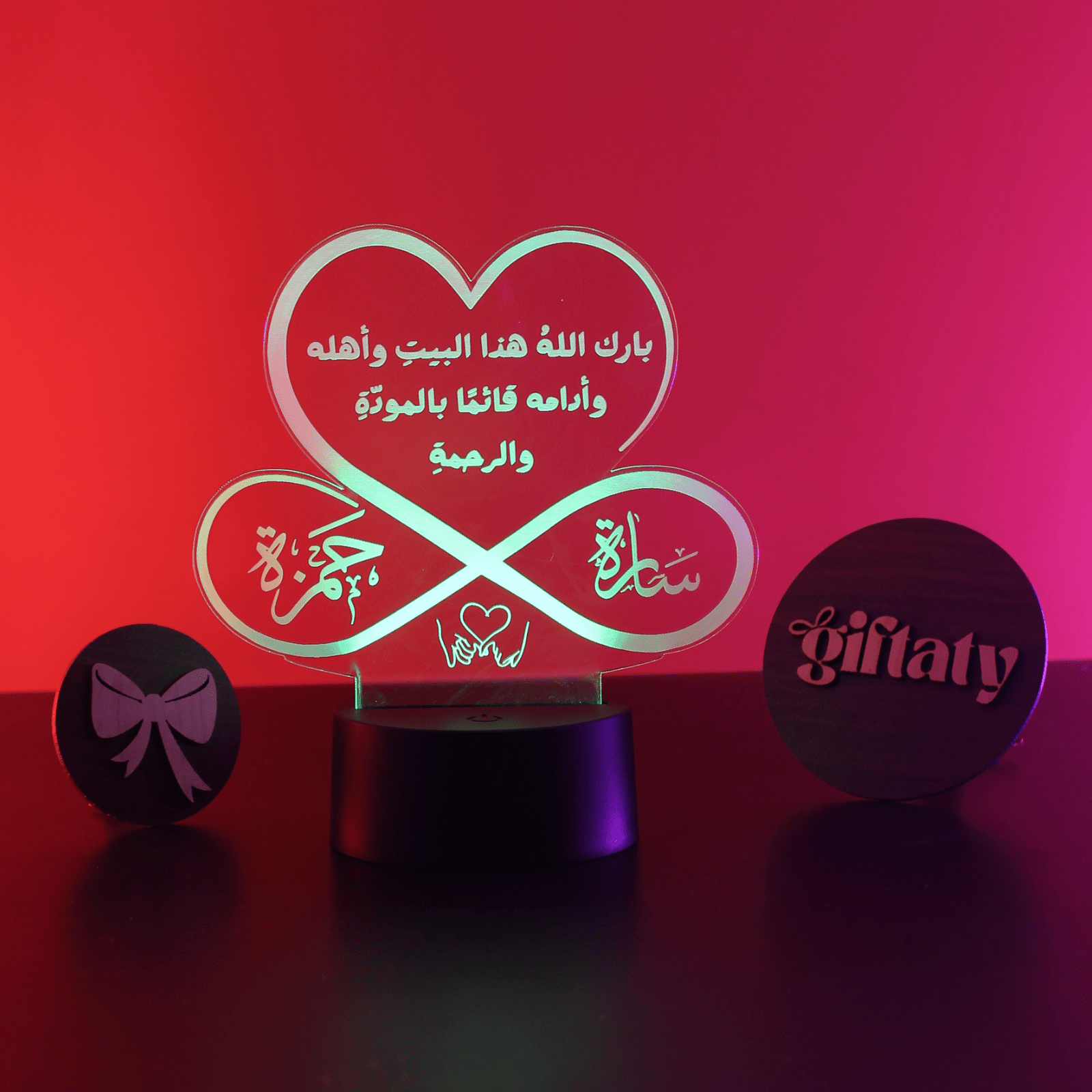 Giftaty Personalized Arabic Acrylic 3D LED Lamp Gift with Wooden Box – Custom Arabic Names & Messages - Giftaty