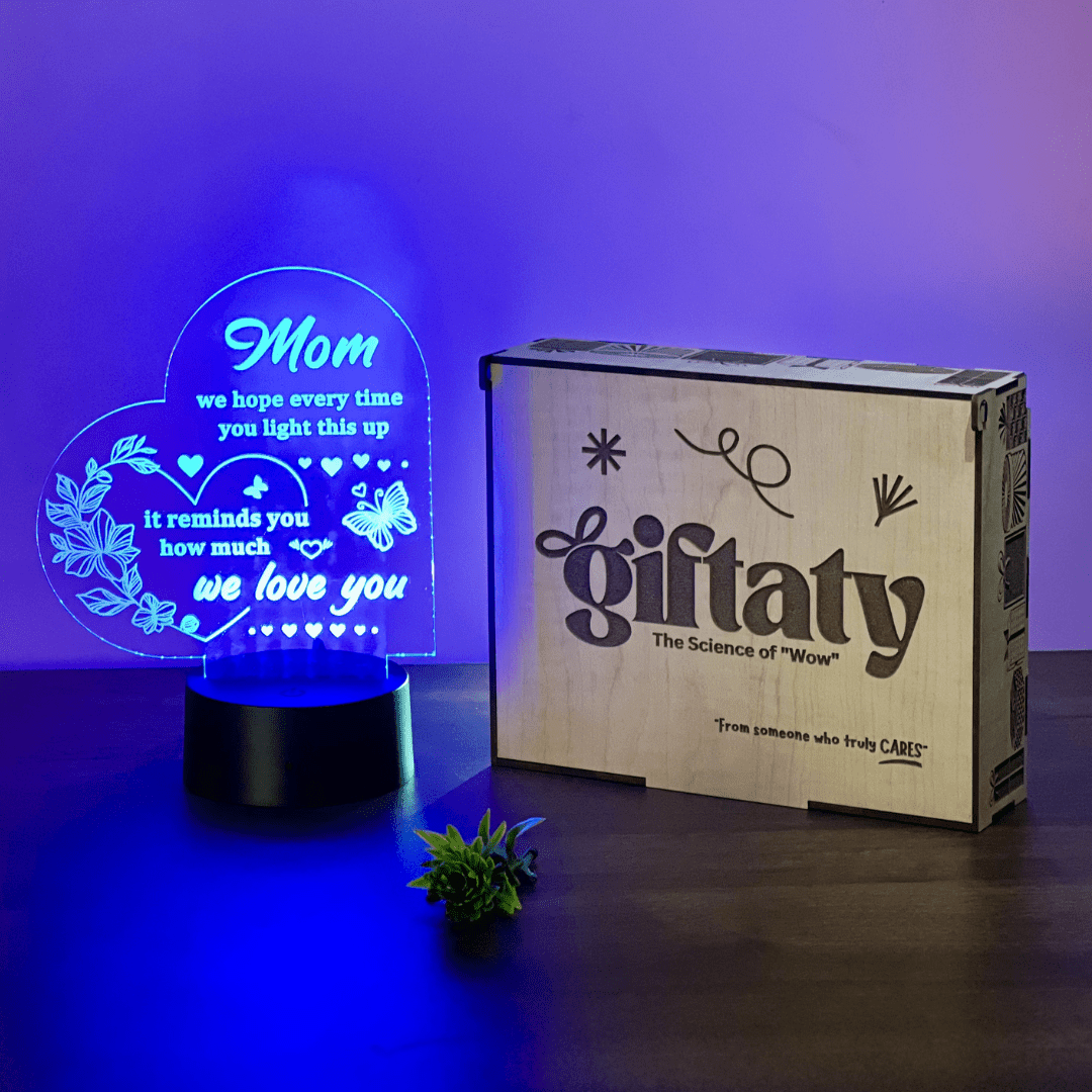 Giftaty Personalized English Acrylic 3D LED Lamp Gift with Wooden Box – Custom Names & Messages - Giftaty