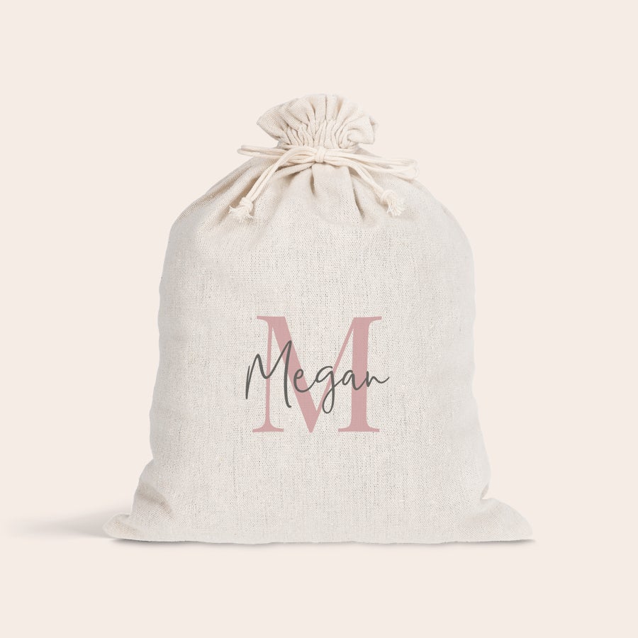 Personalized gift bag with name or logo, detail view