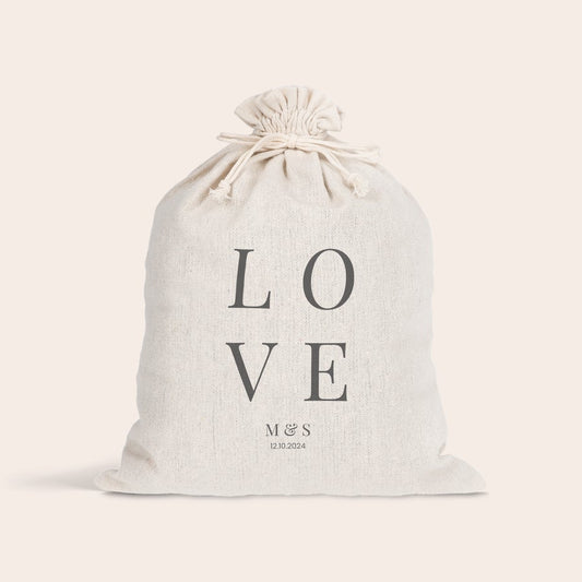 Personalized drawstring gift bag by Giftaty with custom print