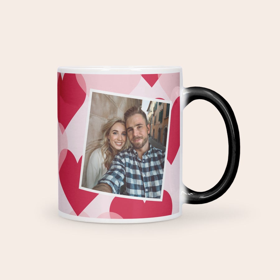 Personalized magic heat-reveal mug gift by Giftaty, main product view