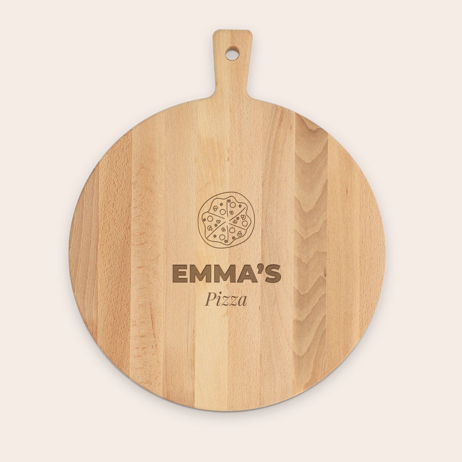 Round beech wood pizza board with handle, with a different personalization example, and customized text engraving